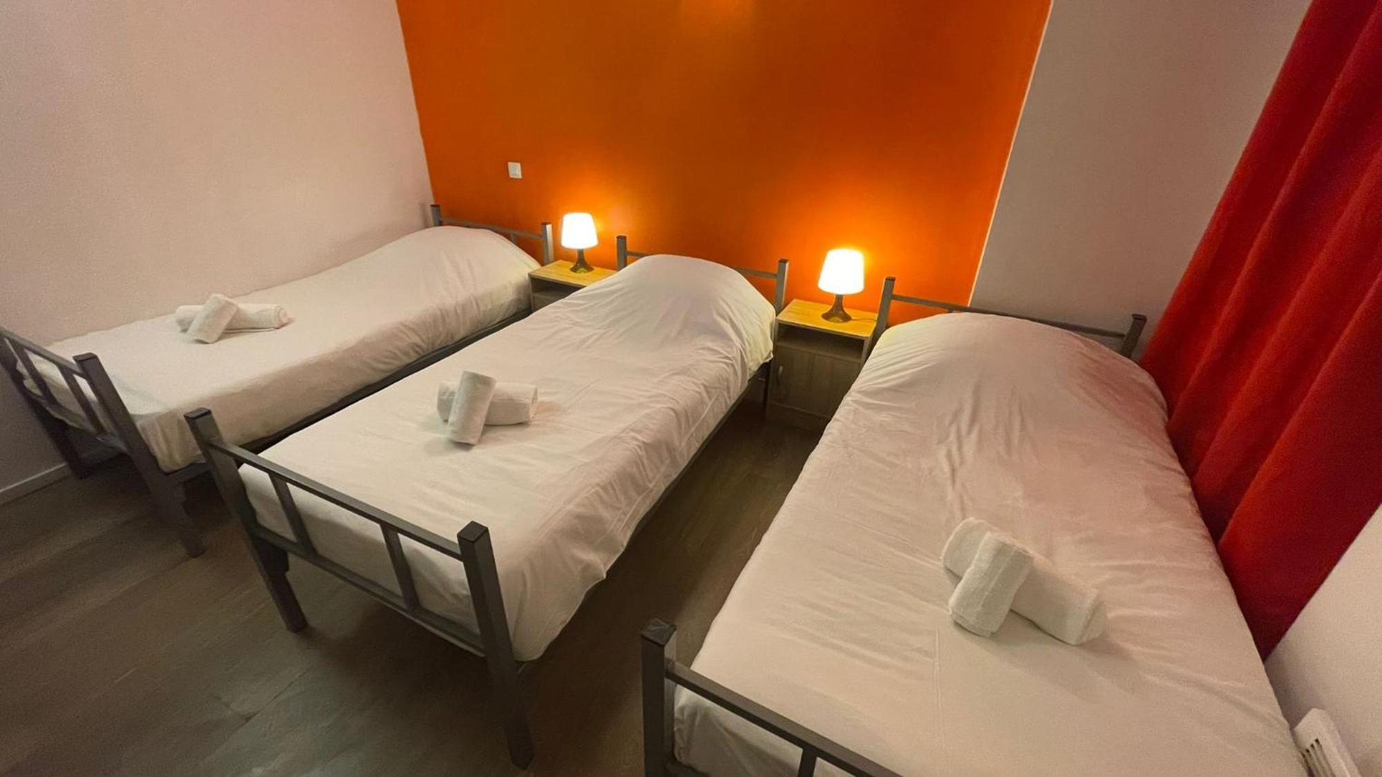 Hotel- Restaurant Le Saint Quentin Екстер'єр фото